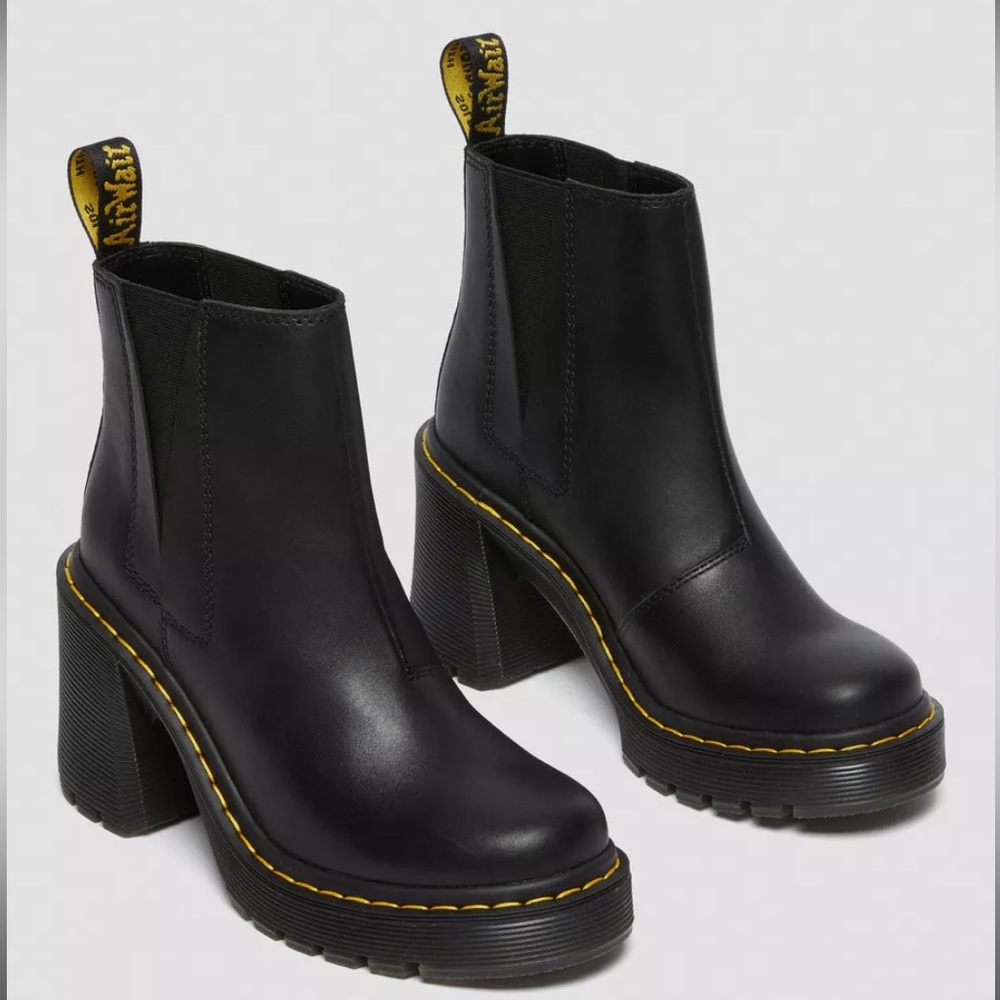 Dr. Martens Leather Flared Heel Chelsea Boots Spence, Black, Women Size 8